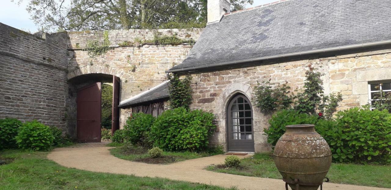 Manoir Du Moustoir - Hotel Les Empreintes Saint-Évarzec المظهر الخارجي الصورة